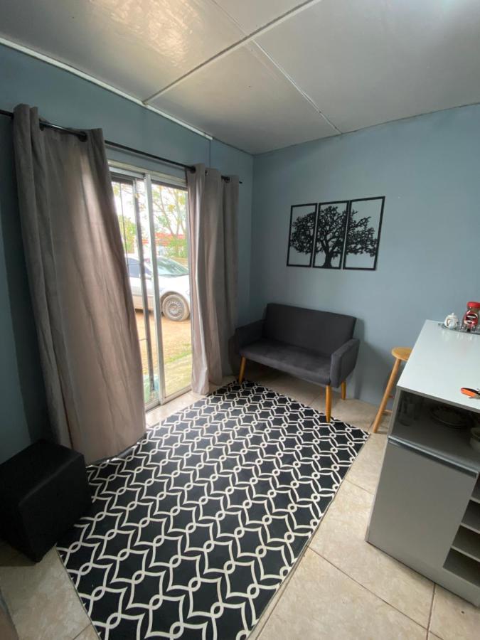 El Uno Apartment